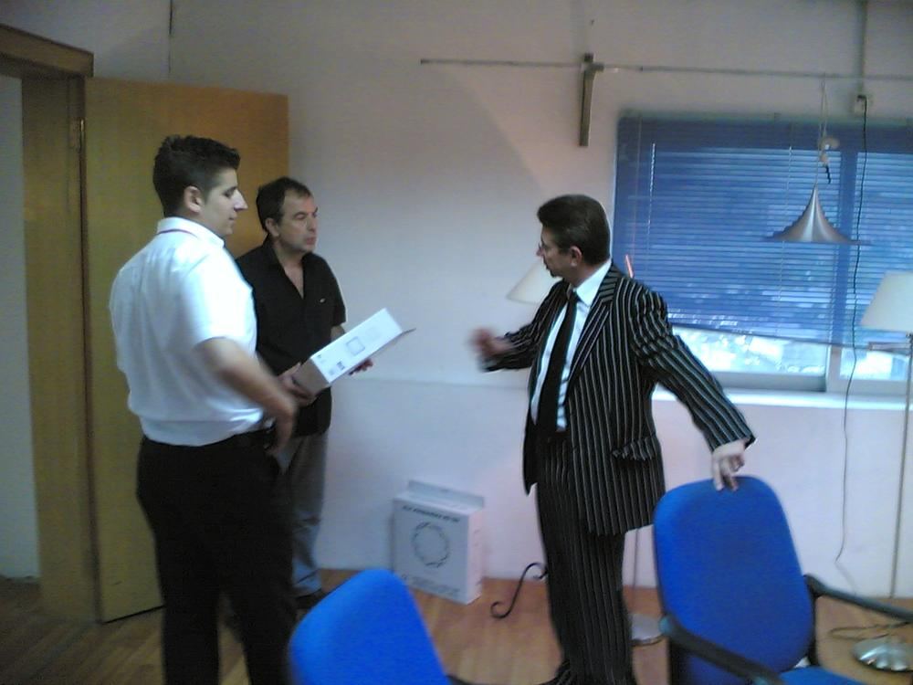 Business communication with overseas buyer